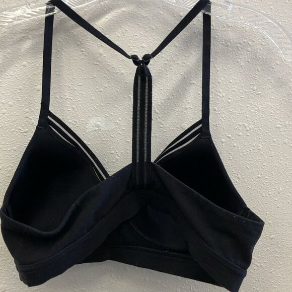 Athleta Black Strappy Women's Padded Comfort light support Bralette medium - Picture 2 of 2